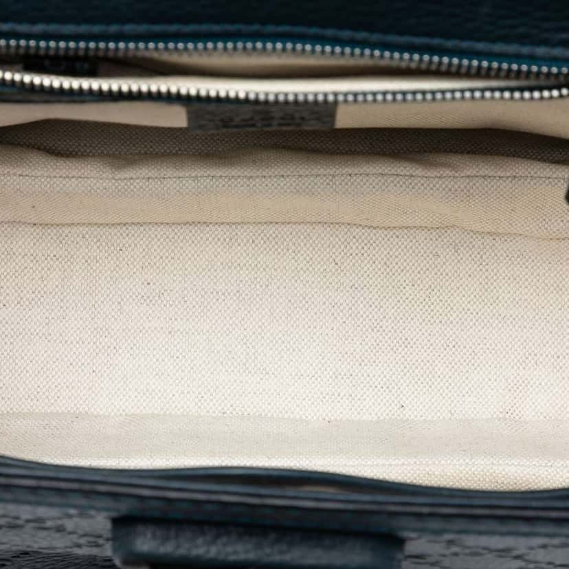 Gucci Medium Guccissima New Bamboo Top Handle Bag Blue Leather Very good condition - Model View