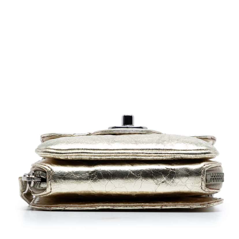 Chanel Quilted Metallic Aged Calfskin Clams Wallet on Chain Gold Leather Very good condition - Inside View
