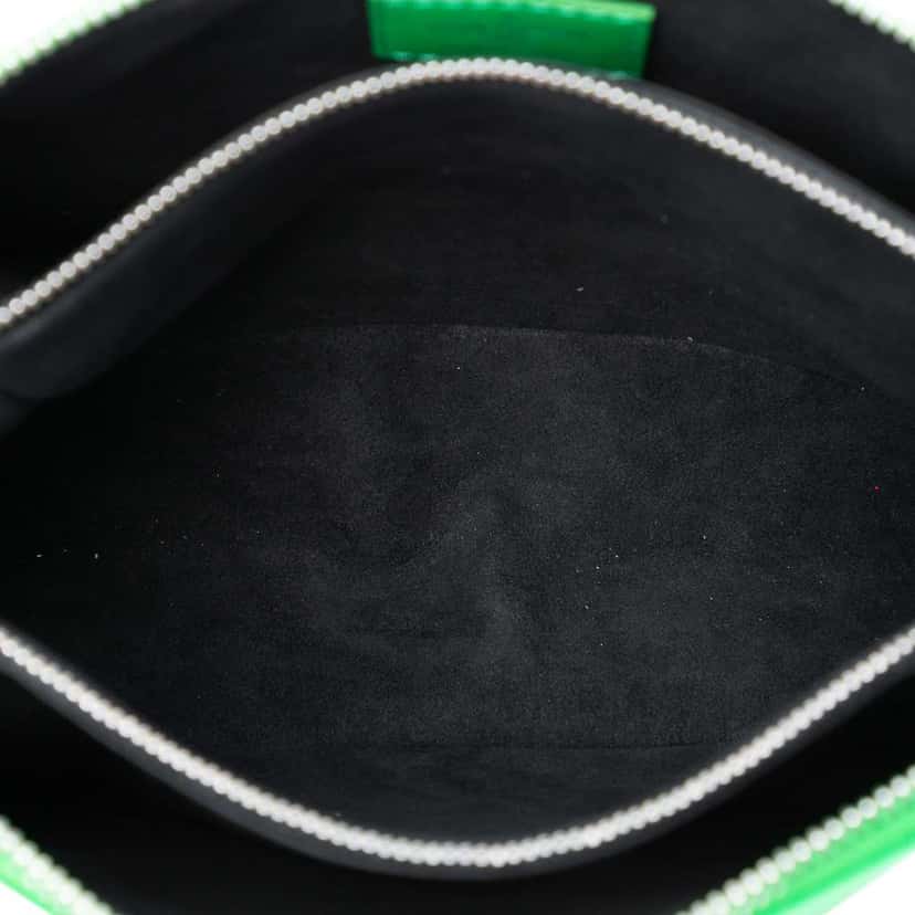 Louis Vuitton Monogram Embossed Puffy Lambskin Coussin PM Green Leather Very good condition - Model View