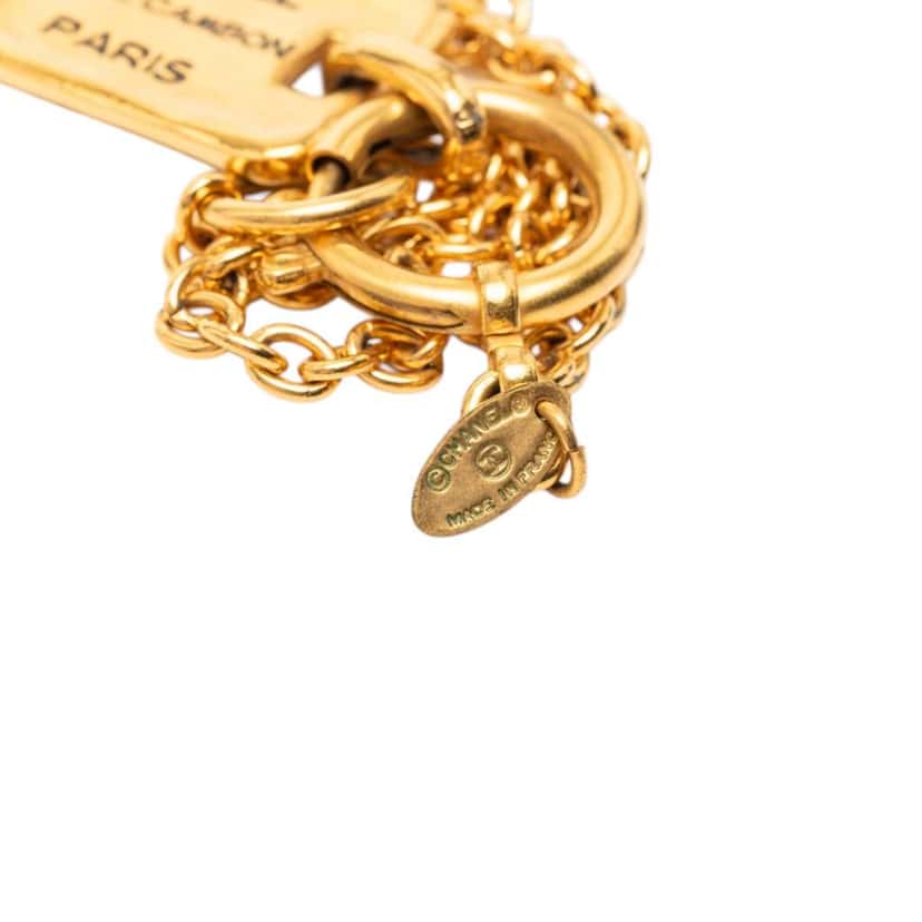 Chanel Gold Plated 31 Rue Cambon Plaque Pendant Necklace Gold Metal Very good condition - Model View