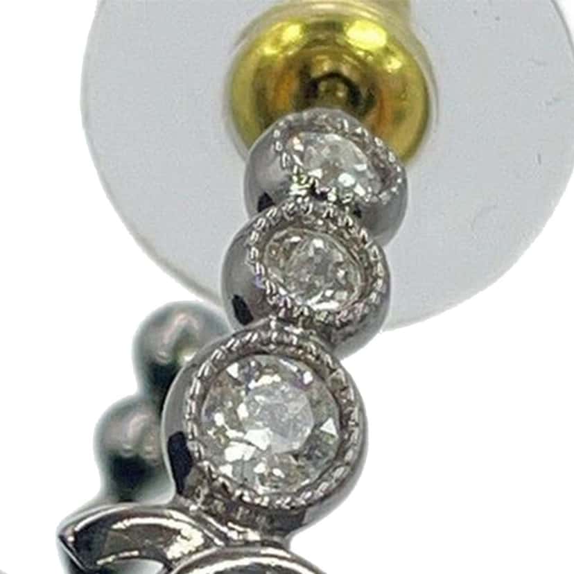 Chanel CC Silver Plated Crystal Star Push Back Earrings Silver Metal Very good condition - Box View