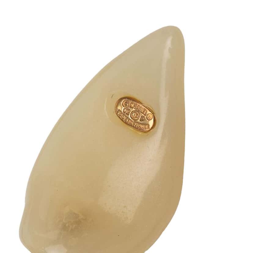 Chanel Satin and Resin Camellia Choker Necklace Silver Satin Very good condition - Box View