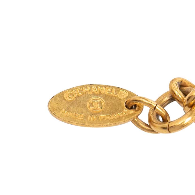 Chanel Gold Plated CC Quilted Pendant Necklace Gold Metal Very good condition - Inside View
