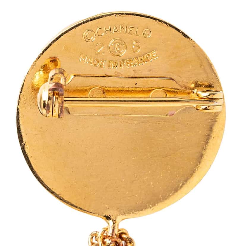 Chanel CC Gold Plated Quilted Flap Bag Medallion Brooch Gold Metal Very good condition - Inside View