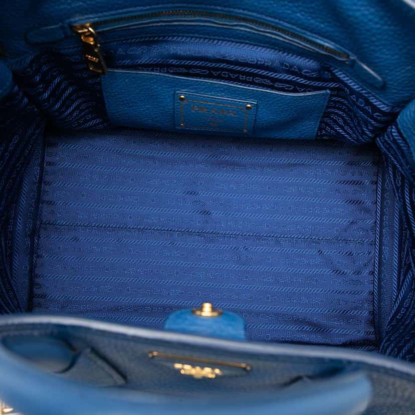 Prada Vitello Daino Front Pocket Open Convertible Tote Blue Leather Very good condition - Model View