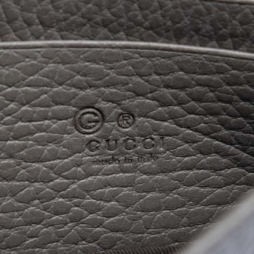 Gucci Leather Interlocking G Dollar Wallet on Chain Grey Leather Very good condition - Box View