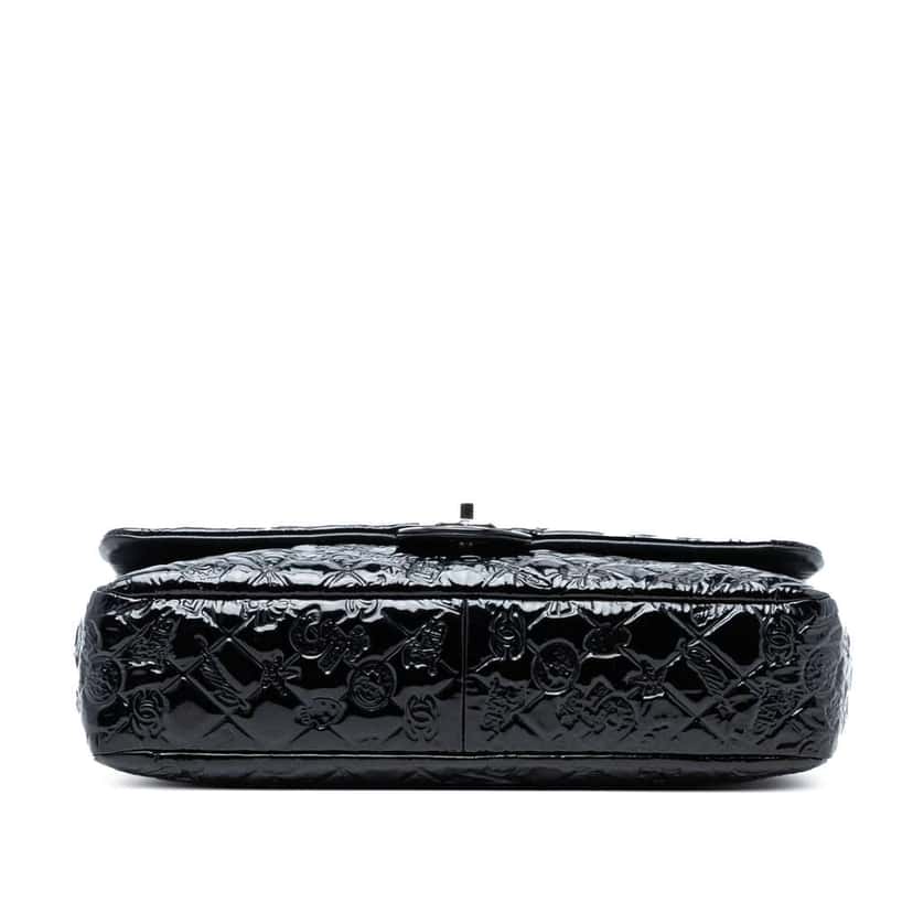 Chanel Jumbo Patent Embossed Lucky Symbols Flap Black Leather Very good condition - Inside View