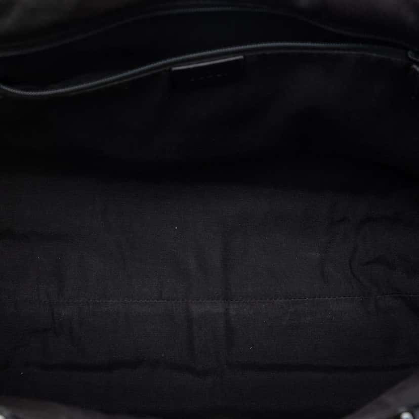 Gucci GG Denim Abbey D Ring Tote Black Denim Very good condition - Model View
