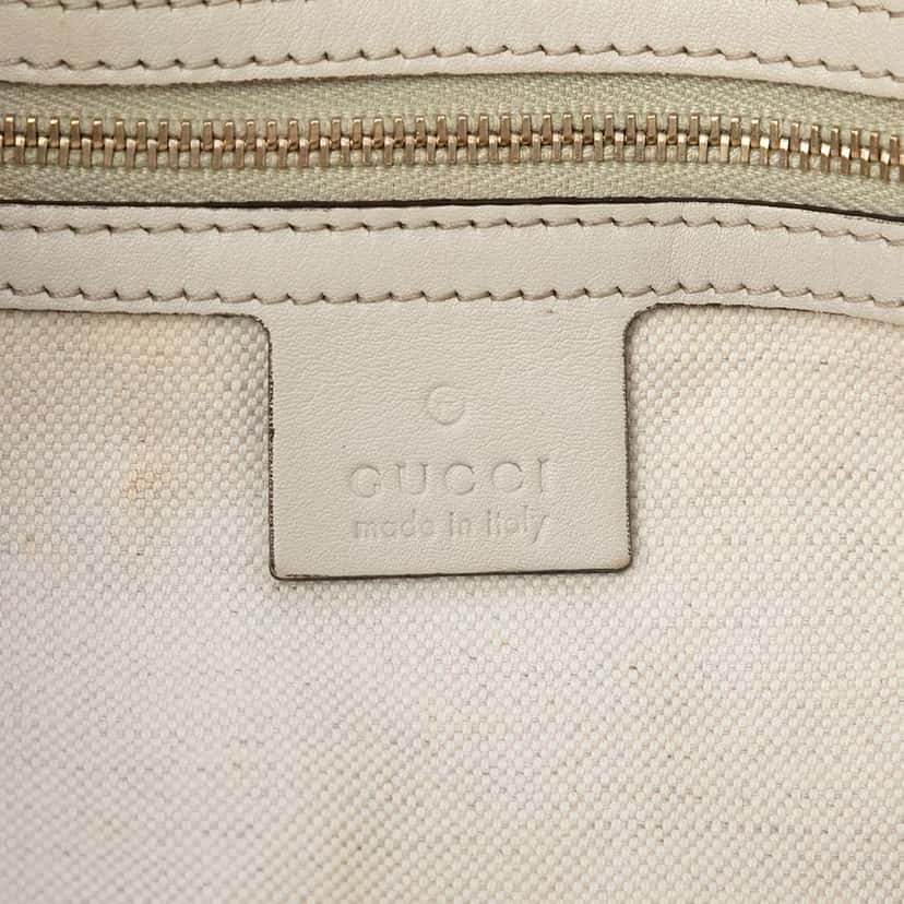Gucci Guccissima Lovely Shoulder Bag White Leather Very good condition - Box View