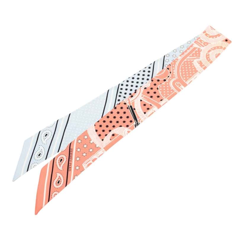 Hermès Eperon d Or Bandana Silk Twilly Scarf Orange Silk Very good condition - Front View