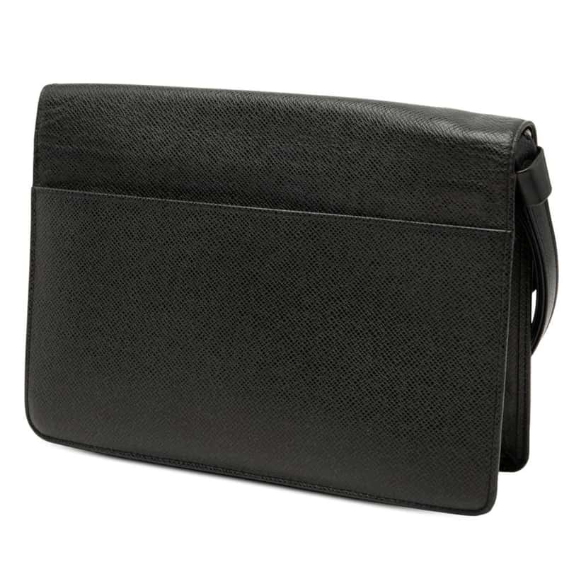 Louis Vuitton Taiga Selenga Black Leather Very good condition - Back View