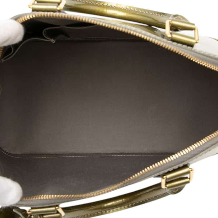 Louis Vuitton Monogram Vernis Alma PM Green Leather Very good condition - Model View