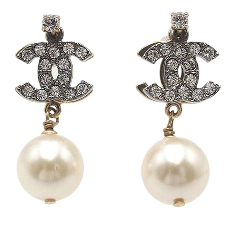 Chanel CC Gold Plated Strass Faux Pearl Drop Push Back Earrings Gold Metal Very good condition - Front View