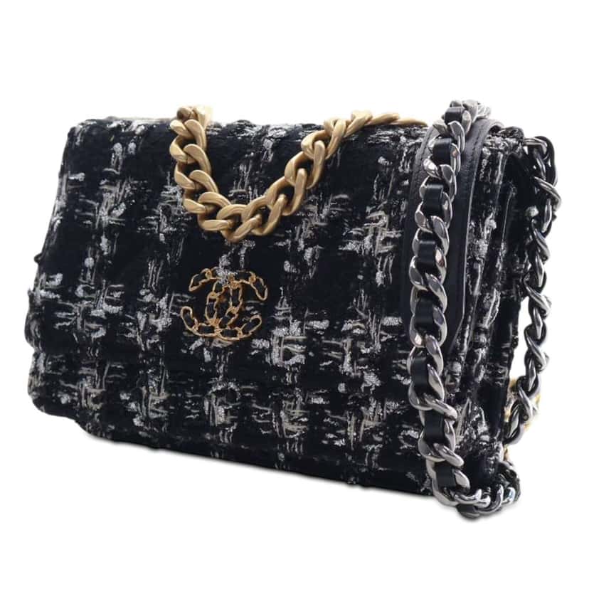 Chanel Tweed 19 Wallet On Chain Black Tweed Very good condition - Inside View