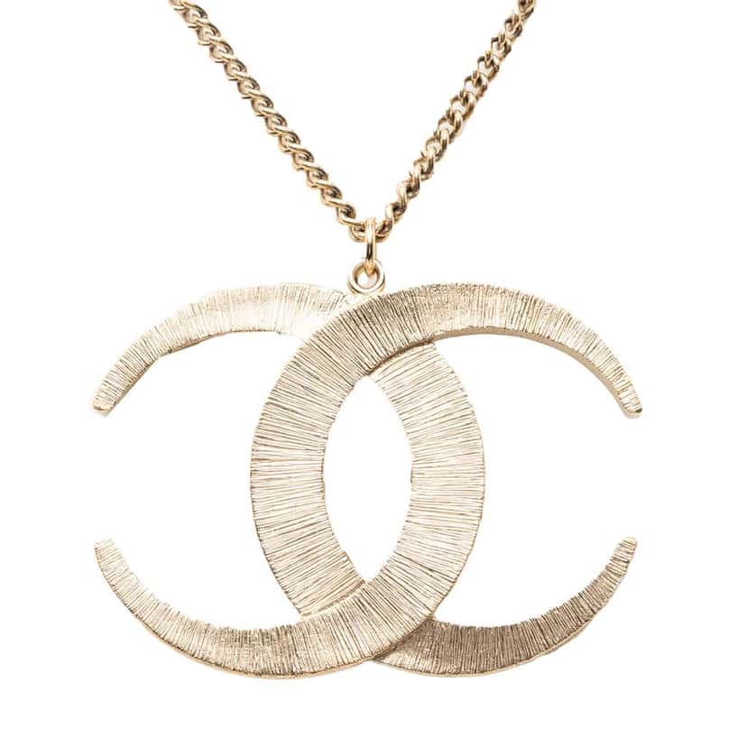 Chanel CC Gold Plated Strass Moon Pendant Necklace Gold Metal Very good condition - Back View