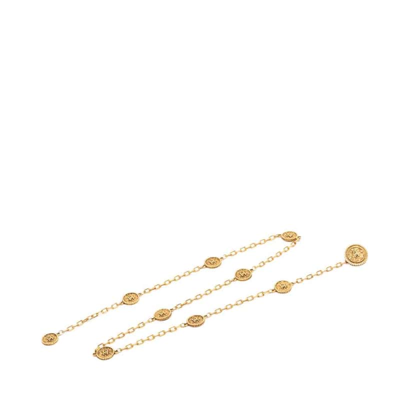 Chanel CC Gold Plated Medallion Chain Belt Gold Metal Very good condition - Model View