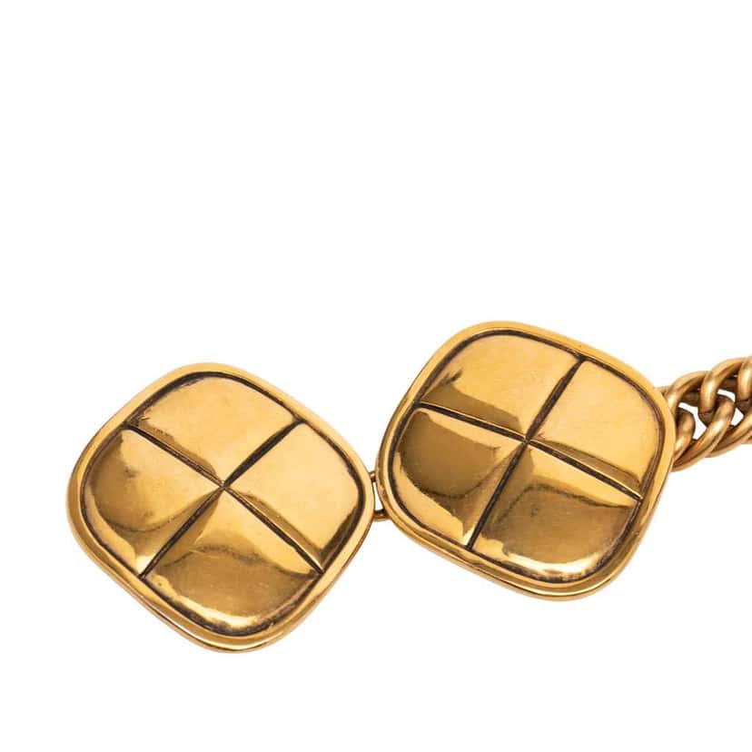 Chanel Gold Plated Quilt Charm Chain Belt Gold Metal Very good condition - Front View