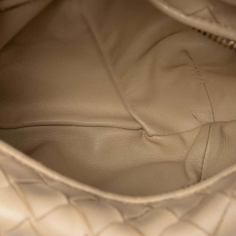 Bottega Veneta Mini Nappa Intrecciato Jodie Beige Leather Very good condition - Model View