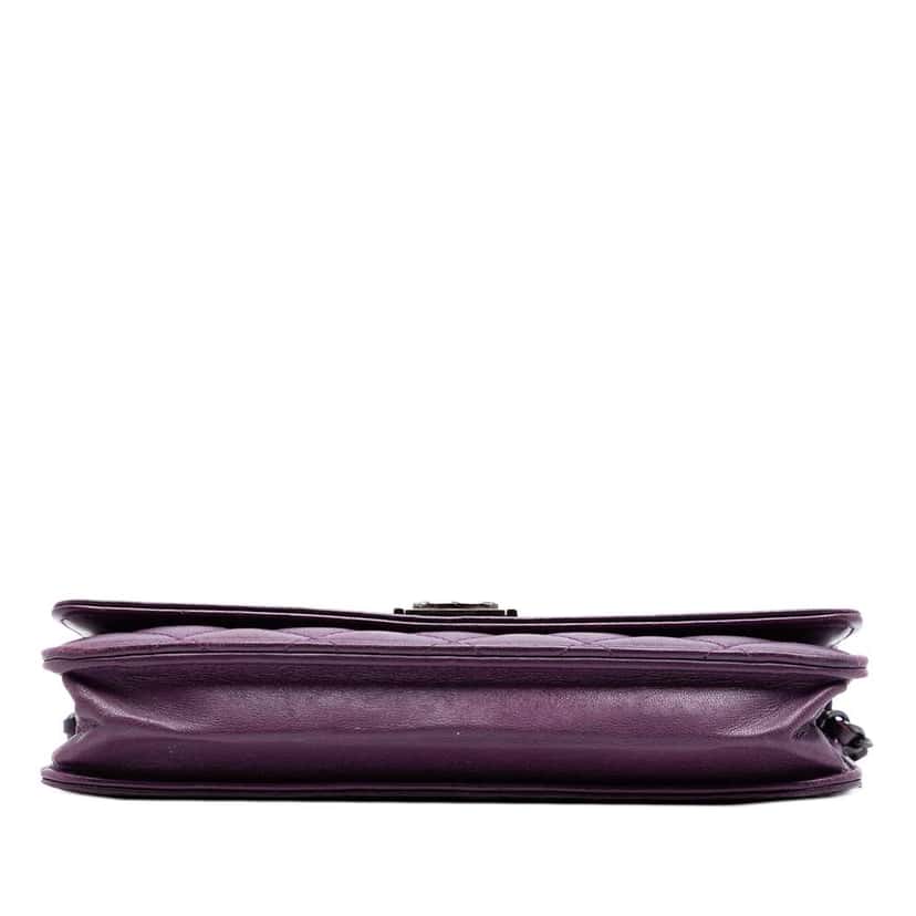 Chanel Quilted Lambskin Boy Wallet on Chain Purple Leather Very good condition - Inside View