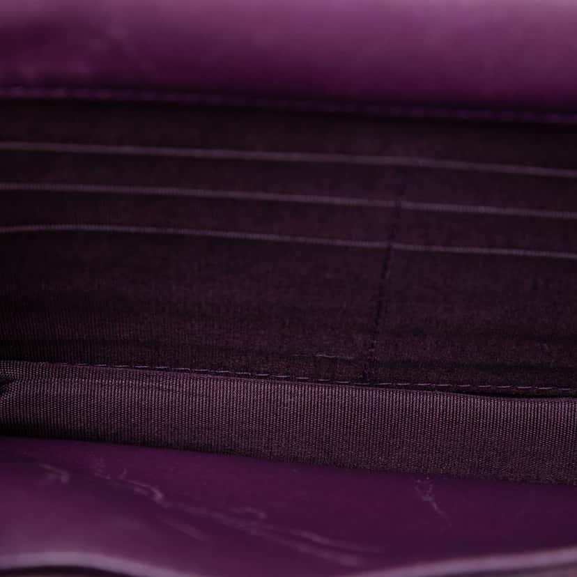 Chanel Quilted Lambskin Boy Wallet on Chain Purple Leather Very good condition - Model View
