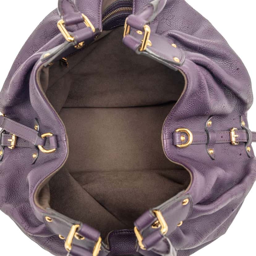 Louis Vuitton Monogram Mahina L Purple Leather Very good condition - Model View