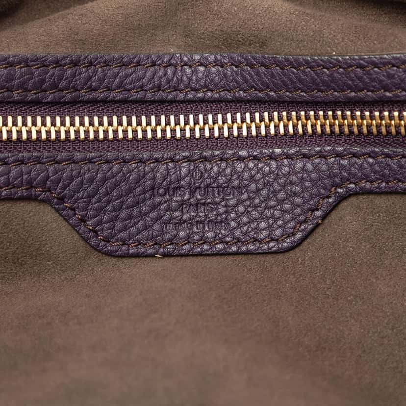 Louis Vuitton Monogram Mahina L Purple Leather Very good condition - Box View