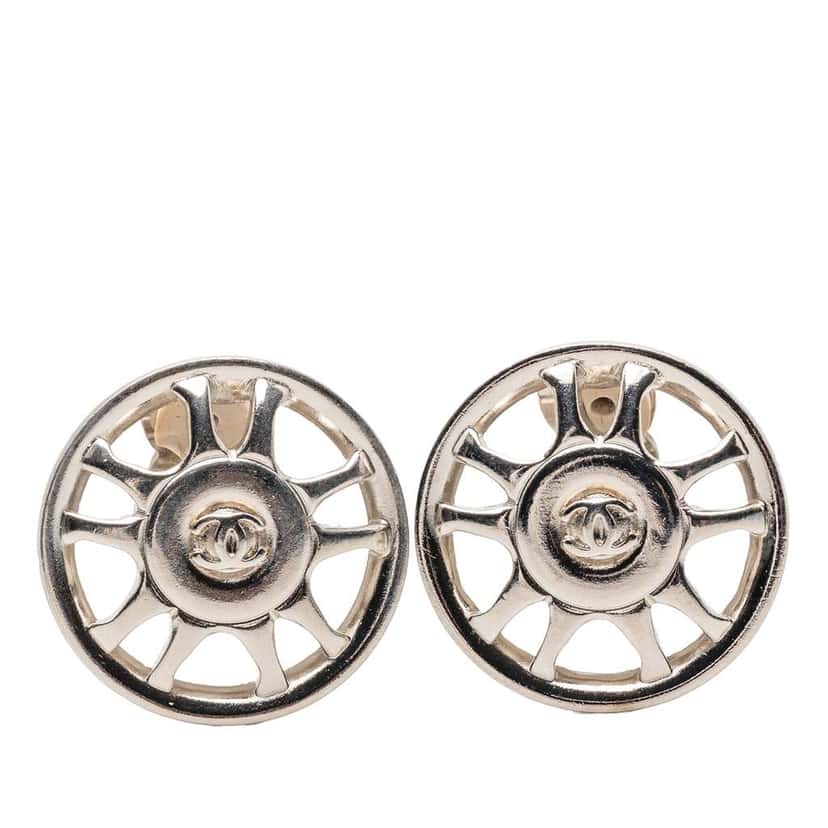Chanel CC Silver Plated Wheel Clip On Earrings Silver Metal Very good condition - Front View