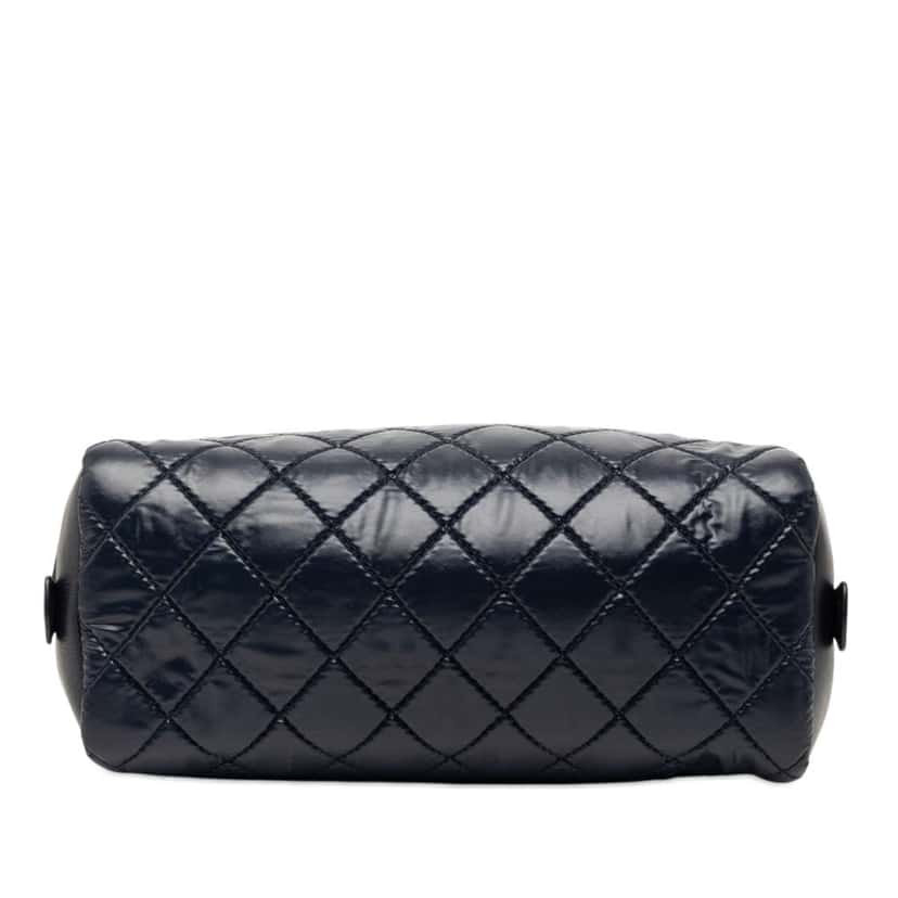 Chanel Quilted Nylon Coco Cocoon Pouch Blue Very good condition - Inside View