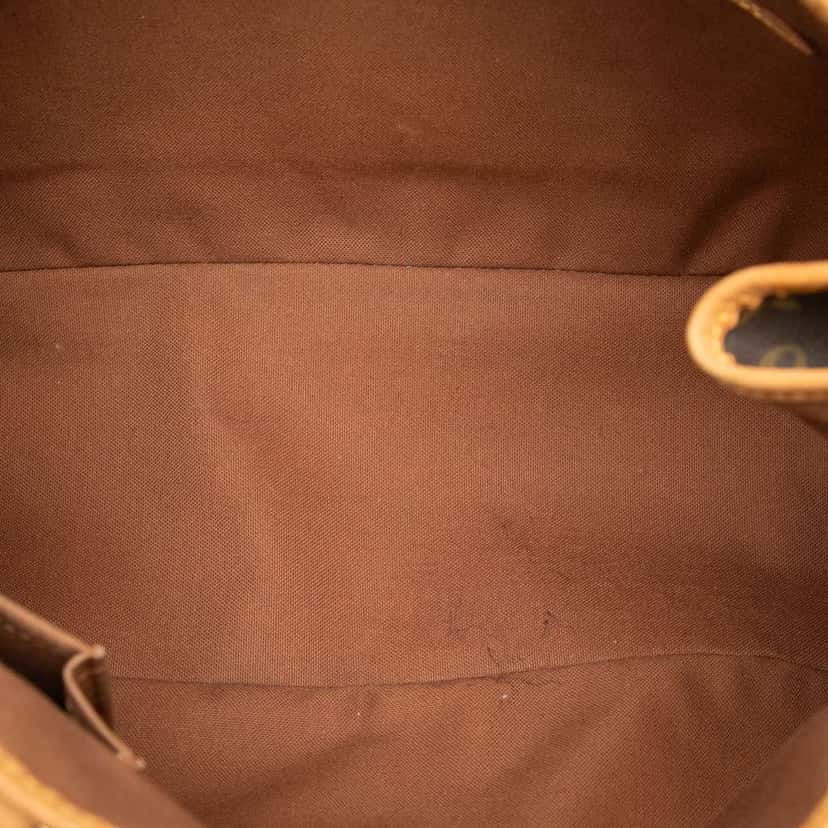 Louis Vuitton Monogram Batignolles Horizontal Brown Good condition - Model View