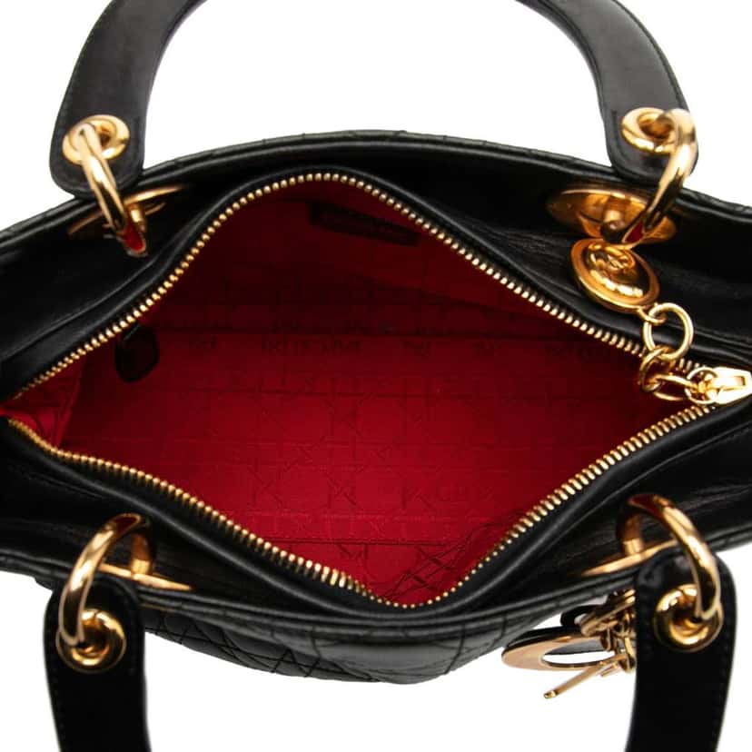 Dior Medium Lambskin Cannage Lady Dior Black Leather Very good condition - Model View