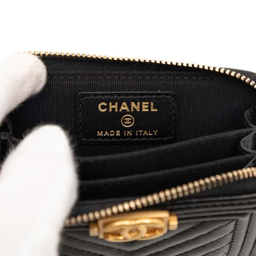 Chanel Chevron Caviar Boy Coin Pouch Black Leather Very good condition - Box View