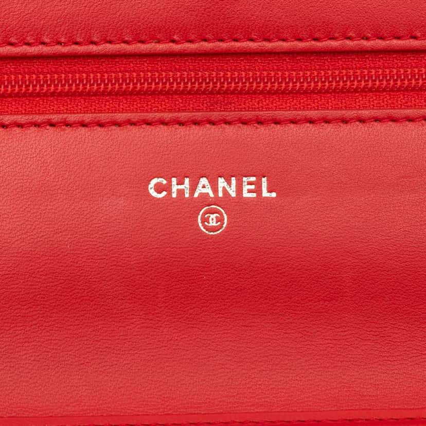 Chanel CC Quilted Lambskin Wallet on Chain Red Leather Good condition - Box View