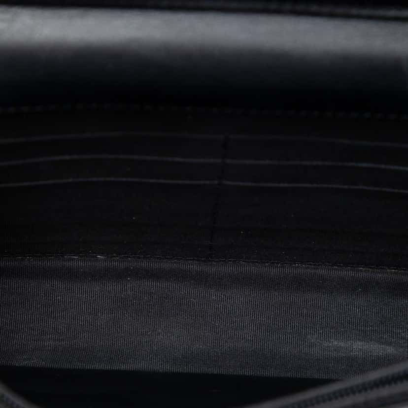 Chanel Quilted Caviar Boy Wallet on Chain Black Leather Good condition - Model View