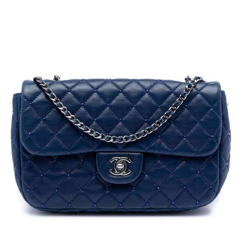 Chanel Small Quilted Lambskin Beaded Single Flap Blue Leather Very good condition - Front View