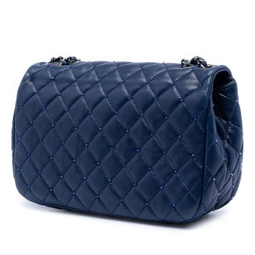 Chanel Small Quilted Lambskin Beaded Single Flap Blue Leather Very good condition - Back View