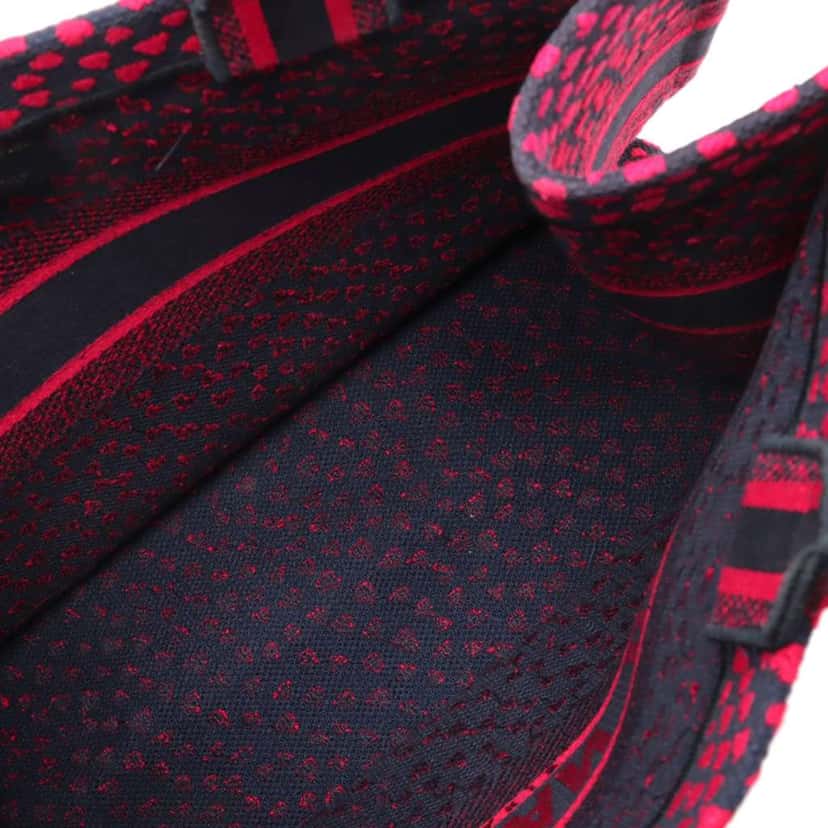 Dior Medium Canvas Pop Hearts I Love Paris Book Tote Red Canvas Very good condition - Inside View