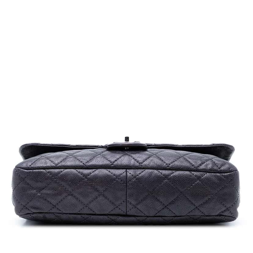 Chanel Jumbo Quilted Iridescent Caviar Easy Flap Grey Leather Very good condition - Inside View