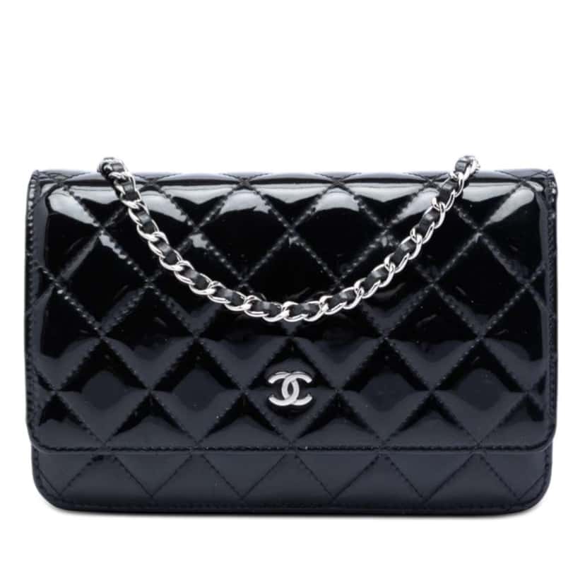 Chanel CC Quilted Patent Wallet On Chain Black Leather Very good condition - Front View