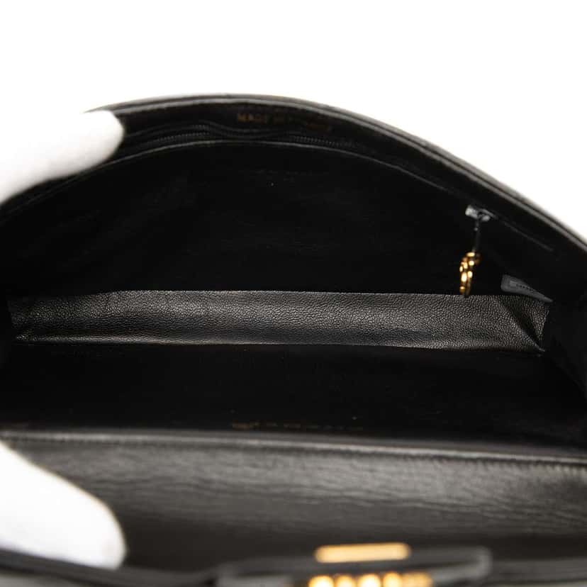 Chanel Small Quilted Lambskin Double Sided Flap Black Leather Very good condition - Model View