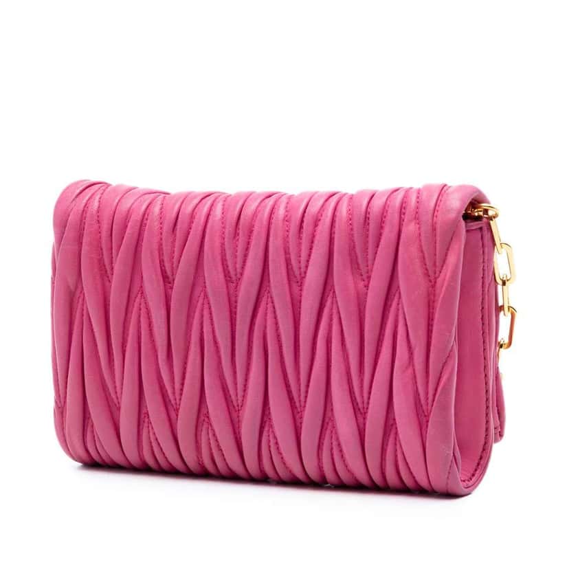 Miu Miu Matelasse Nappa Wallet On Chain Pink Leather Very good condition - Back View