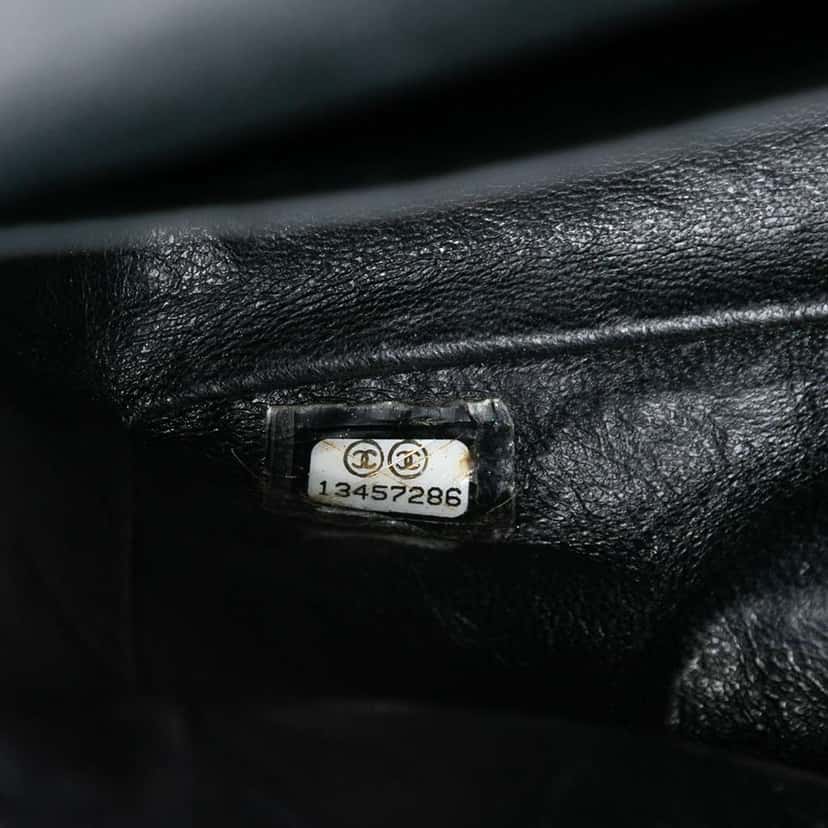Chanel Medium Classic Caviar Double Flap Black Leather Very good condition - Box View