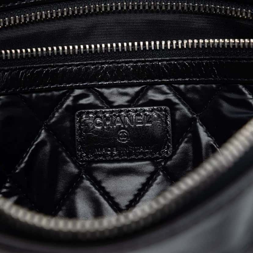 Chanel Distressed Calfskin Je Ne Suis Pas En Solde Clutch Black Leather Very good condition - Box View