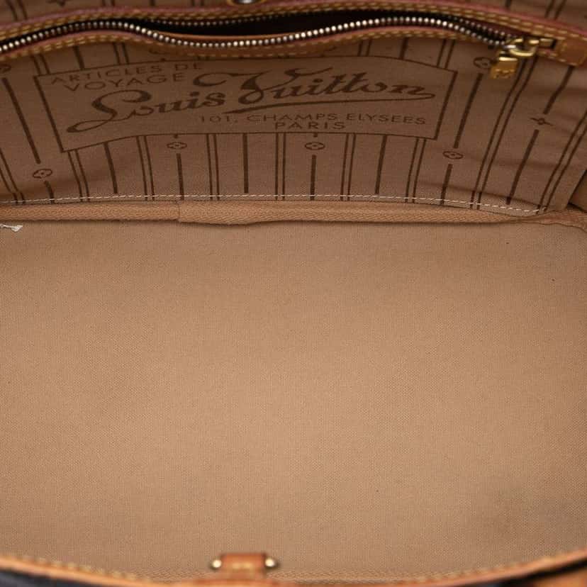 Louis Vuitton Monogram Neverfull MM Brown Very good condition - Model View