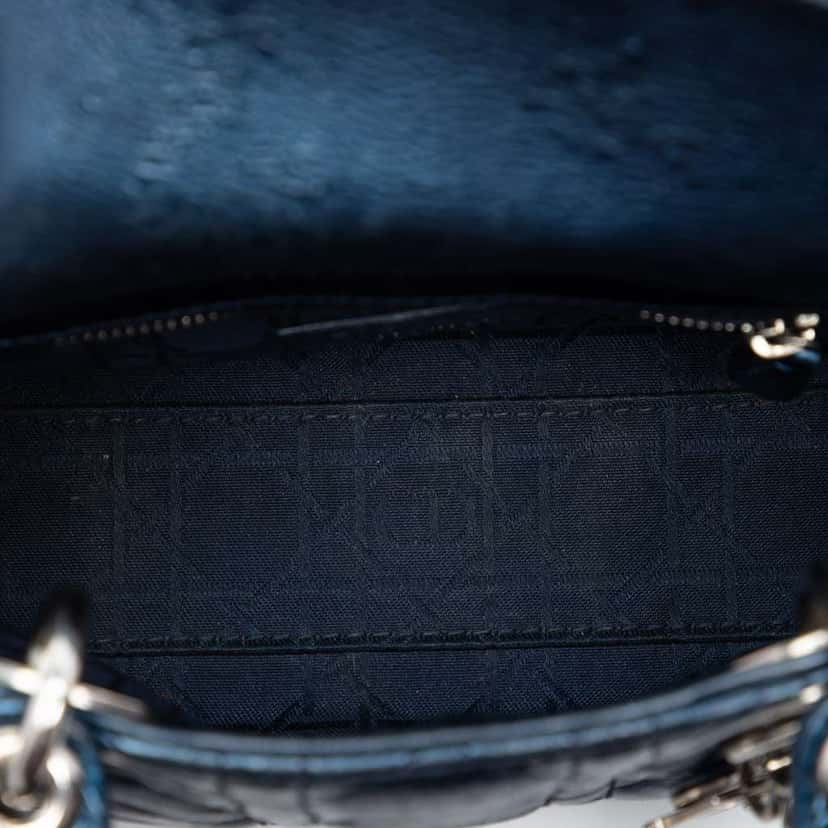 Dior Mini Metallic Calfskin Cannage Lady Dior Blue Leather Very good condition - Model View