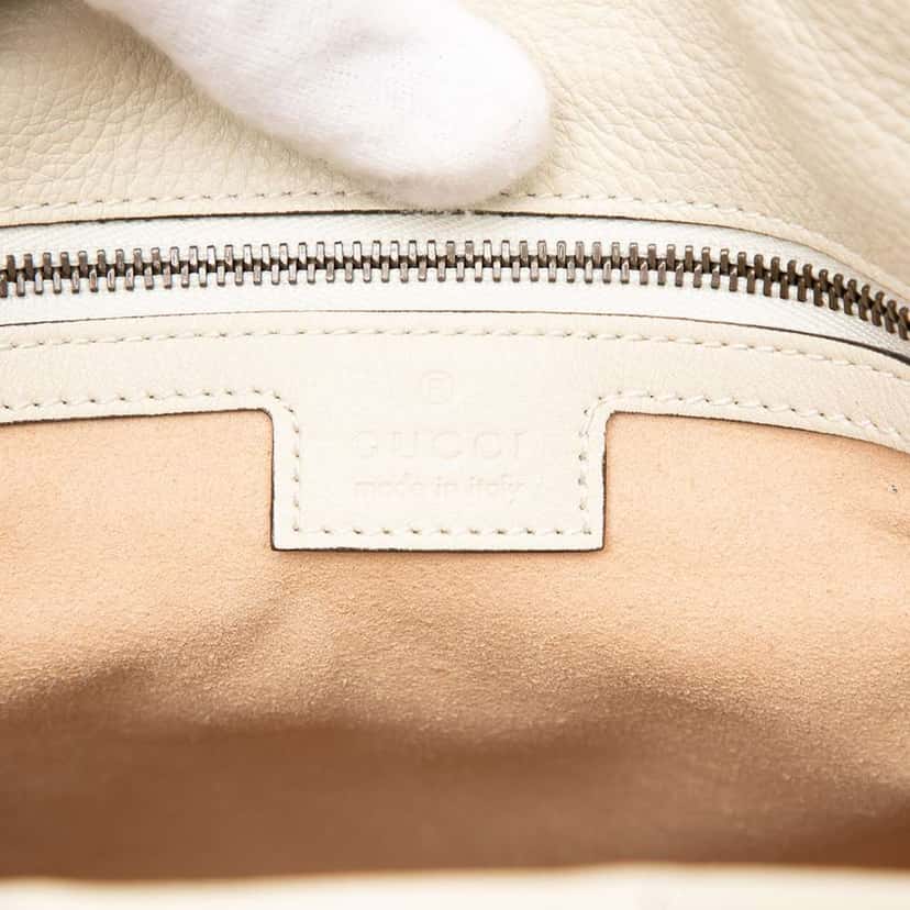 Gucci Medium Leather Bamboo Diana Satchel White Leather Very good condition - Box View