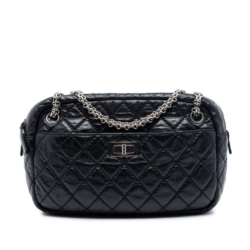 Chanel Small Quilted Aged Calfskin Reissue 2.55 Camera Bag Black Leather Very good condition - Front View