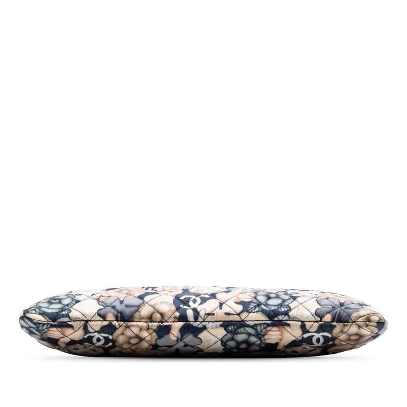 Chanel Large Quilted Nylon Cat Emoticon O Case Clutch Blue Very good condition - Inside View