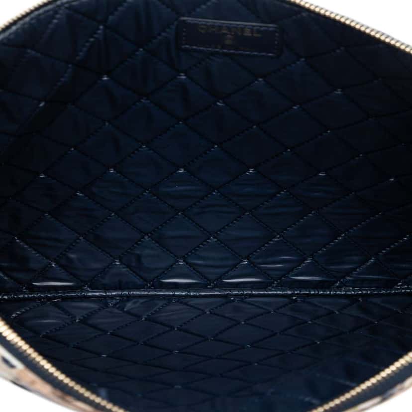 Chanel Large Quilted Nylon Cat Emoticon O Case Clutch Blue Very good condition - Model View