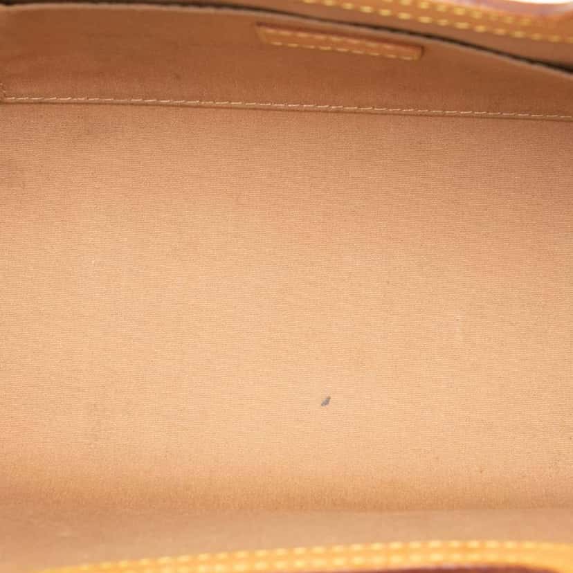 Louis Vuitton Monogram Vernis Roxbury Drive Beige Leather Very good condition - Model View