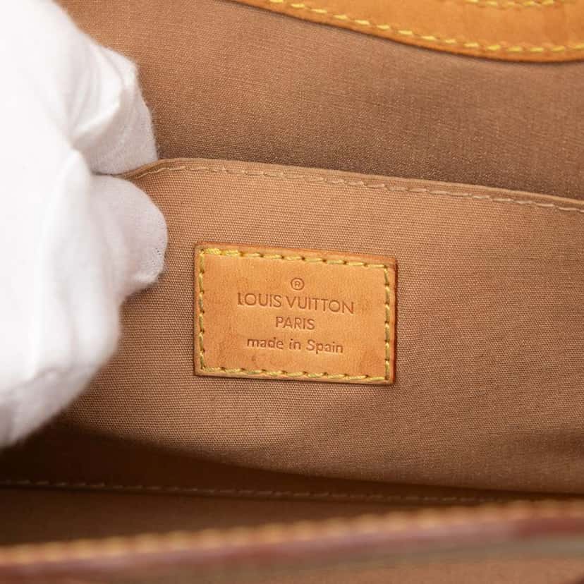 Louis Vuitton Monogram Vernis Roxbury Drive Beige Leather Very good condition - Box View